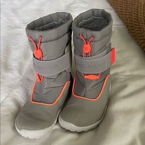 NEW Vivo barefoot Kids winter Boots in Gray and Neon Orange